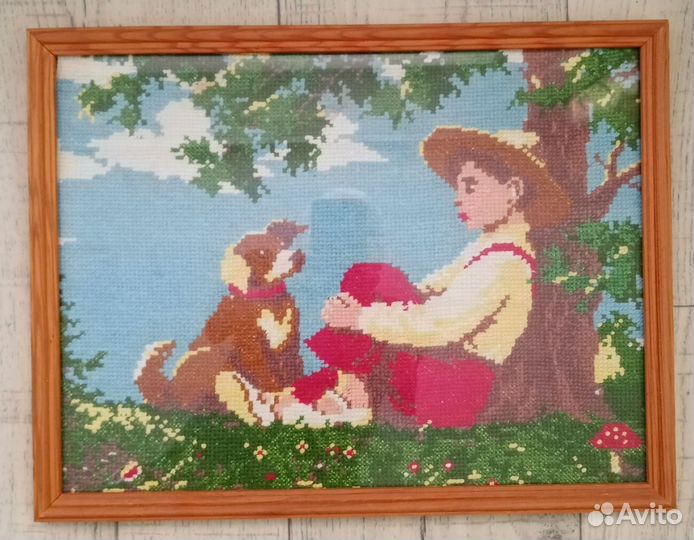 Вышивка в рамке