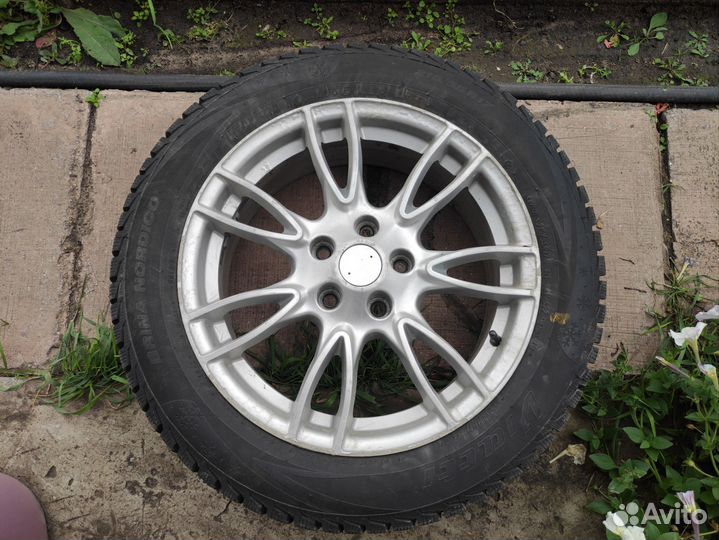 Продам колеса 215/55 R17