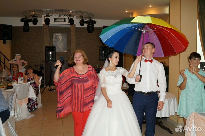 Ведущая (тамада) на свадьбу юбилей