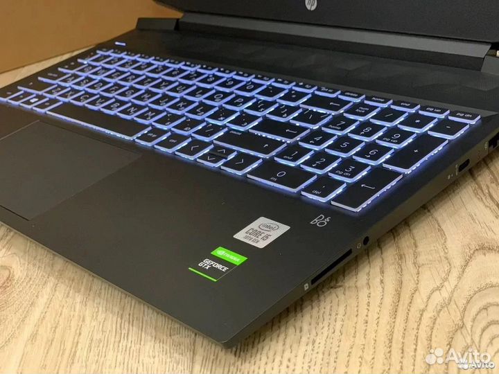 Топ HP Gaming core i5-10300H 16Gb GTX 1650 SSD 512
