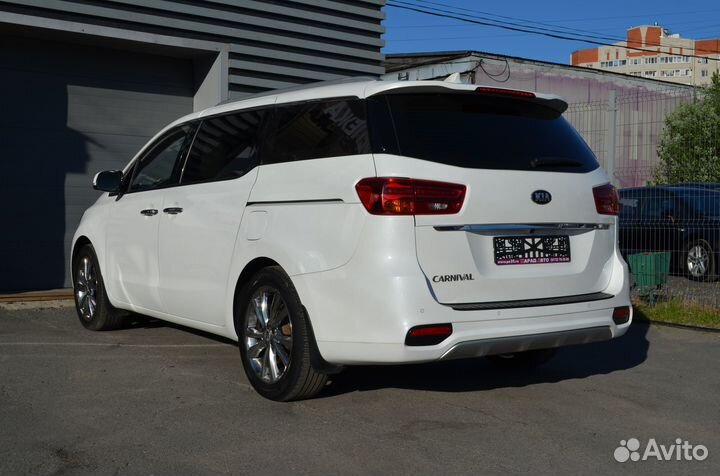 Kia Carnival 2.2 AT, 2018, 137 976 км