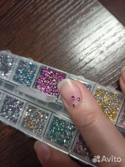 Набор страз для ногтей,бусин и т.д