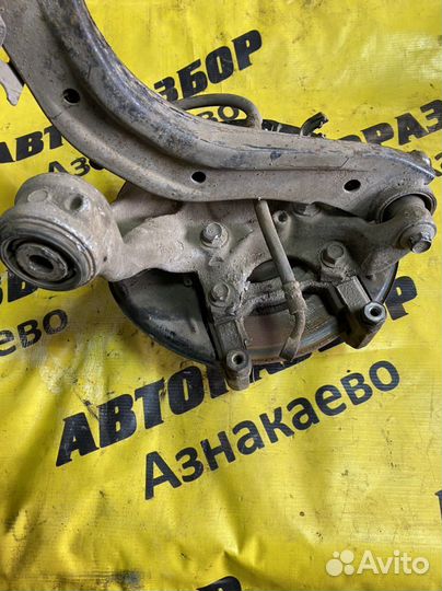 Задняя правая ступица Honda Civic 4D