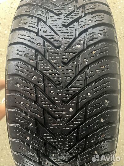 Nokian Tyres Hakkapeliitta 8 SUV 235/55 R20