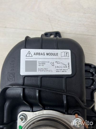 Подушка безопасности пассажира Jaguar F-Pace X761