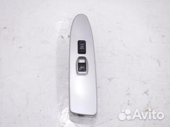 Кнопка стеклоподъемника