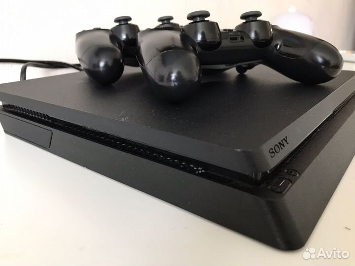 PS4 slim 1tb 2208b