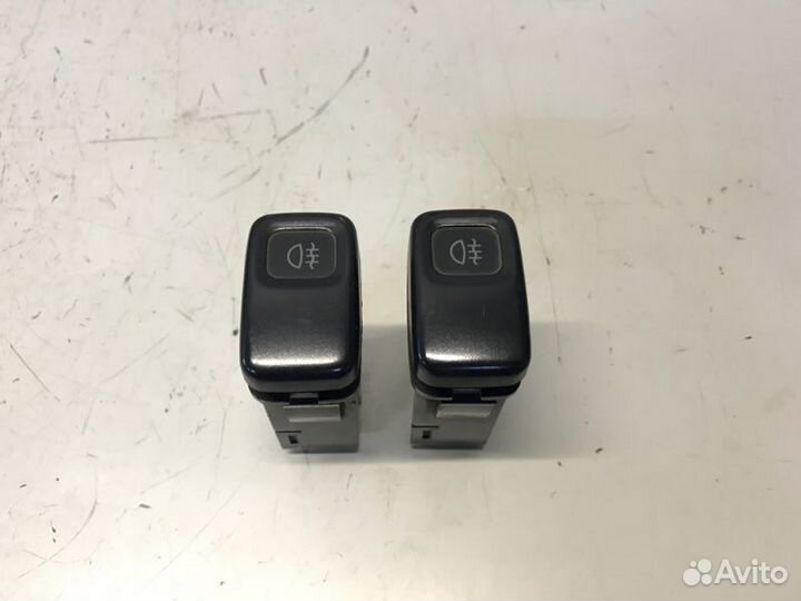 Кнопка включения птф Mazda 626 лифтбек 2.0 1993