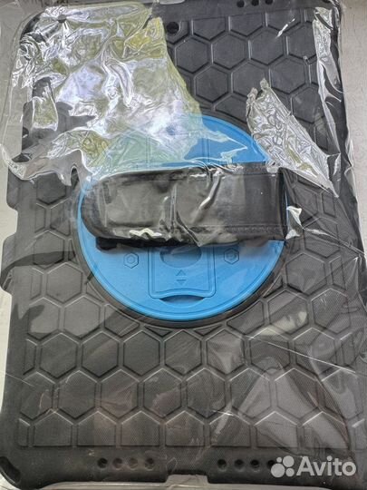 Противоударный чехол для iPad
