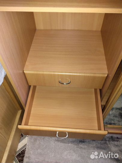 Шкаф для одежды бу