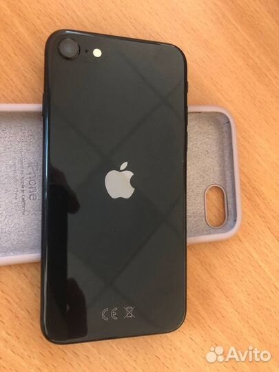 iPhone SE (2020), 128 ГБ