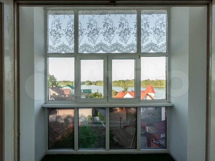 3-к. квартира, 254,5 м², 4/5 эт.