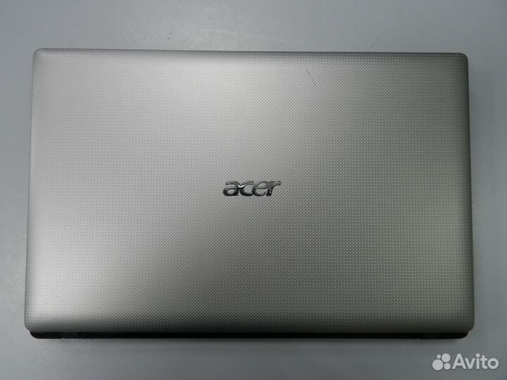 Ноутбук Acer Core i3, 6GB, SSD 120GB