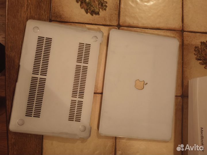 Apple macbook air 2020 m1