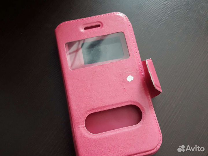 Чехлы на телефон