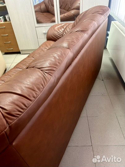 Кожаный диван Финляндия