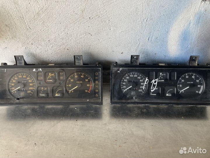 Приборная панель renault 19