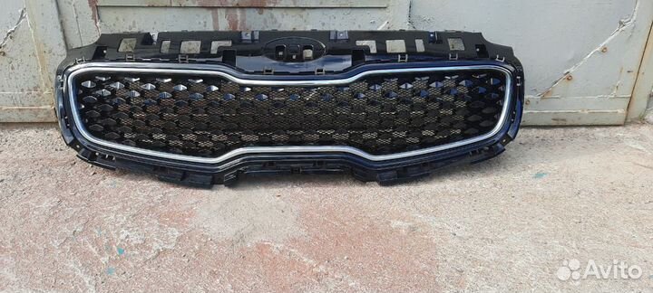 Решётка радиатора Kia sportage