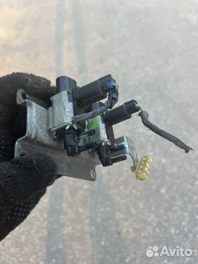 Клапан электромагнитный ford/mazda 4m5g9a500nb