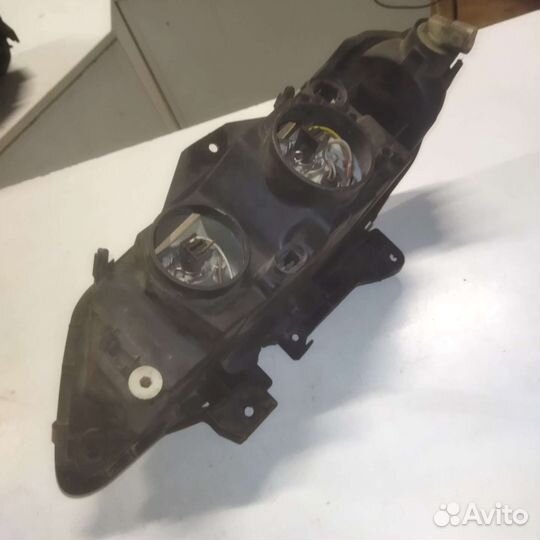 Фара правая Renault Laguna 1