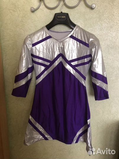 Костюм для танцев и гимнастики