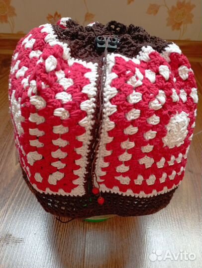 Шапка вязанная под хвост, дреды