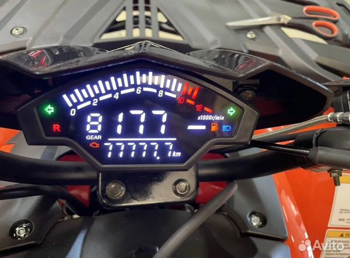 Квадроцикл новый 200 кубов