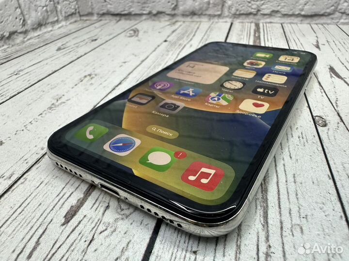 iPhone X, 256 ГБ