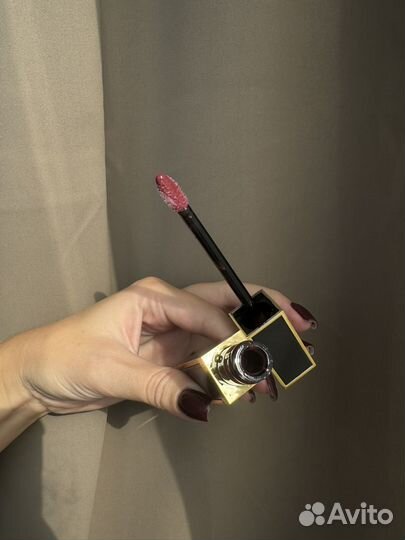 Tom Ford блеск gloss luxe 04
