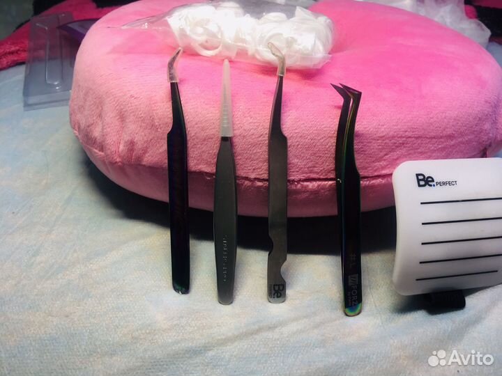 Пинцет для наращивания ресниц