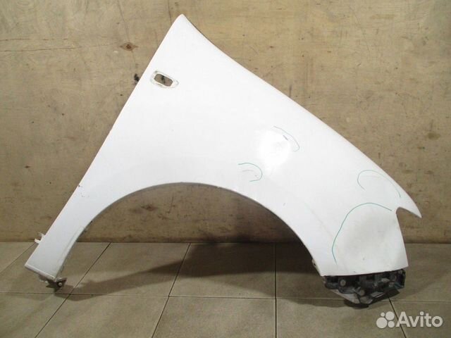 Крыло переднее правое Renault Logan 2