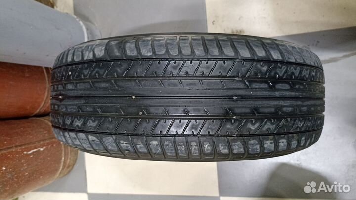 Yokohama Aspec A349A 215/60 R17 96H