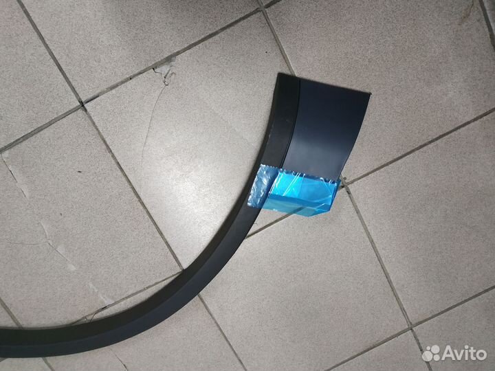 Расширитель арки крыла переднего правого VWL070302