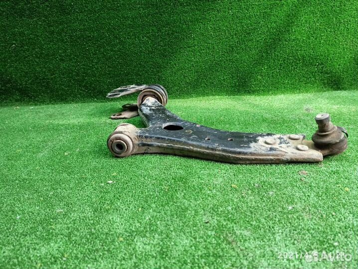 Рычаг передний левый Ford Focus 3 1.6 2013