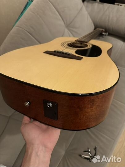Электроакустическая гитара cort