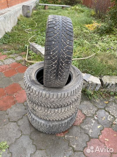 Nokian Tyres Nordman 4 215/65 R16