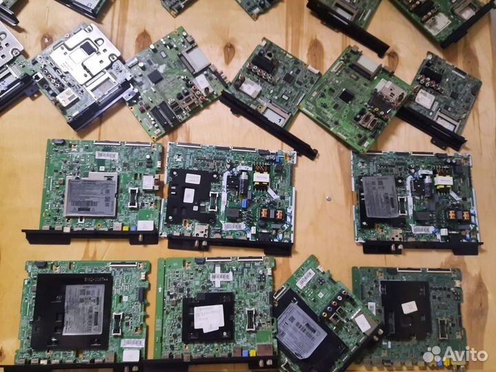 Рабочие материнские платы с Разбитых Телевизоров