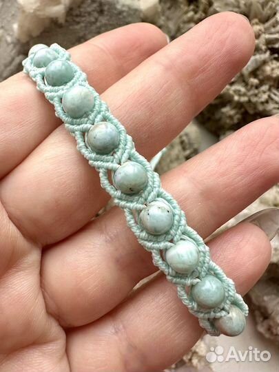Ларимар браслет плетеный в технике макраме