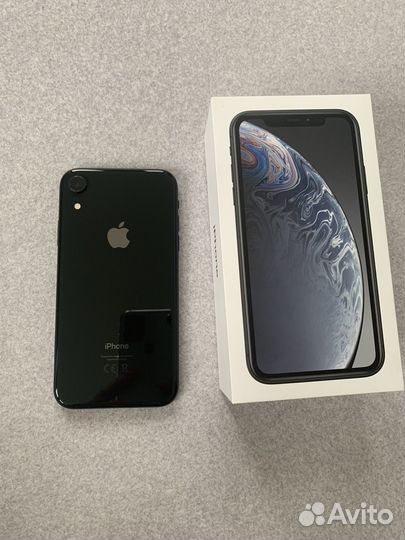 iPhone Xr, 64 ГБ