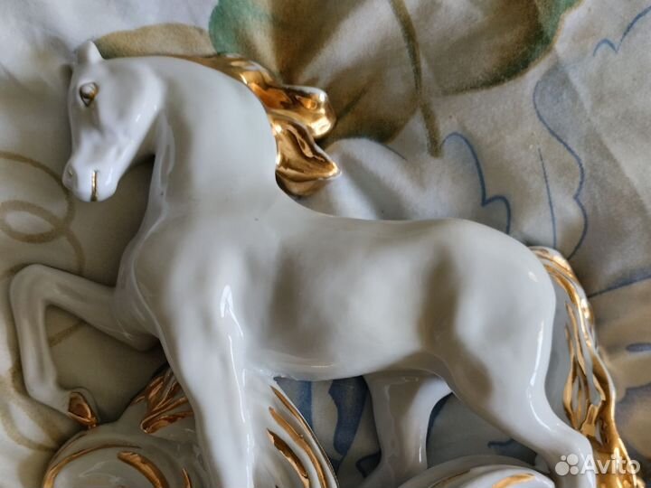 Статуэтка Лошадь лфз и копилка