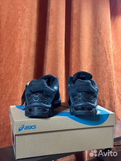 Asics Gel Kahana 8 gore tex оригинал