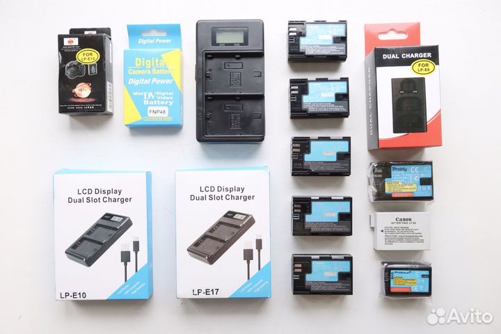 Зарядное устройство и аккумуляторы для фототехники