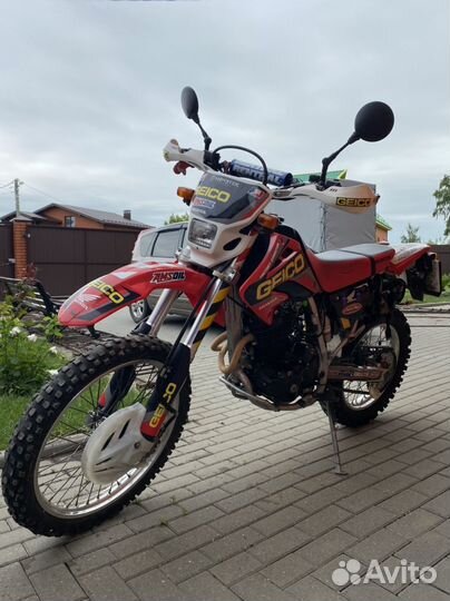Мотоцикл honda XR400