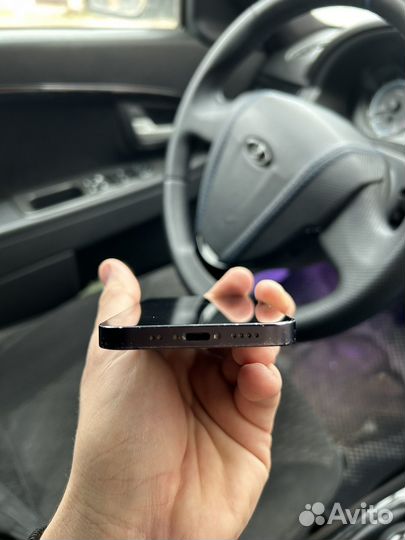 iPhone 12 mini, 64 ГБ