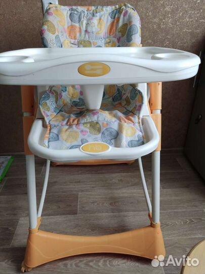 Детский стульчик для кормления happy baby