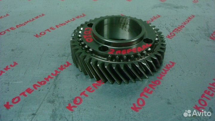 Nissan 32251-60J00 Шестерня второй передачи