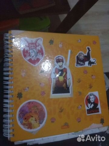 Скетчбук с рисунками