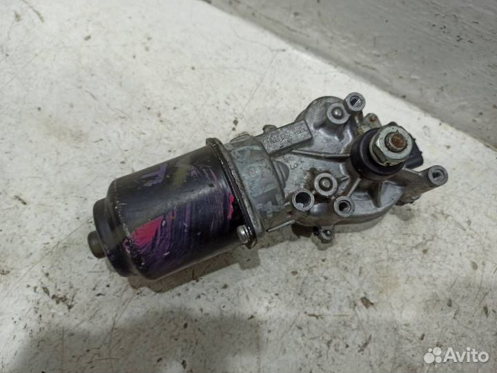 Моторчик стеклоочистителя передний