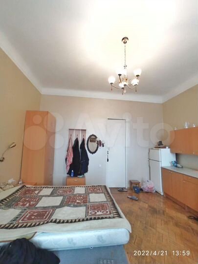 Комната 24 м² в 6-к., 6/6 эт.