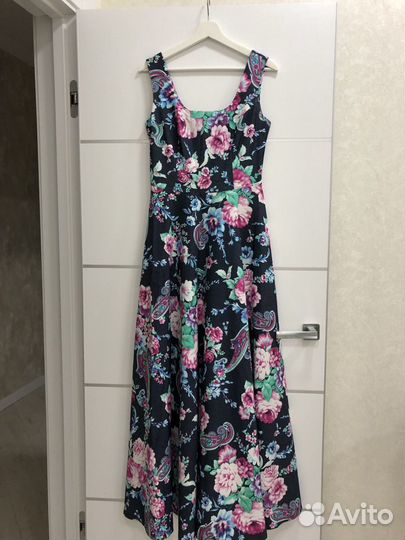 Платье от Masha Goryacheva 44 размер